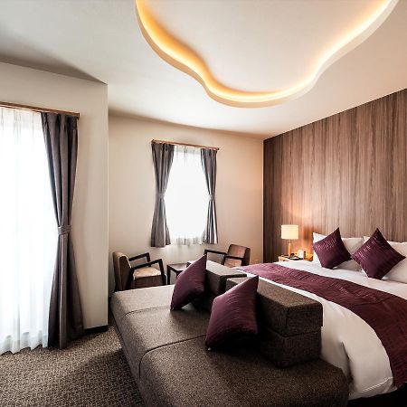 Kyoto Karasuma Oike Hotel Grandereverie Zewnętrze zdjęcie